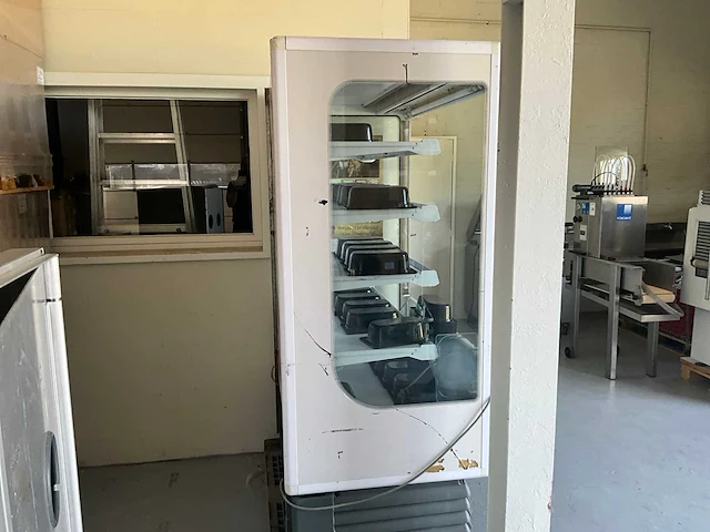 Iarp shelly 120 gekoelde vitrine - afbeelding 4 van  5