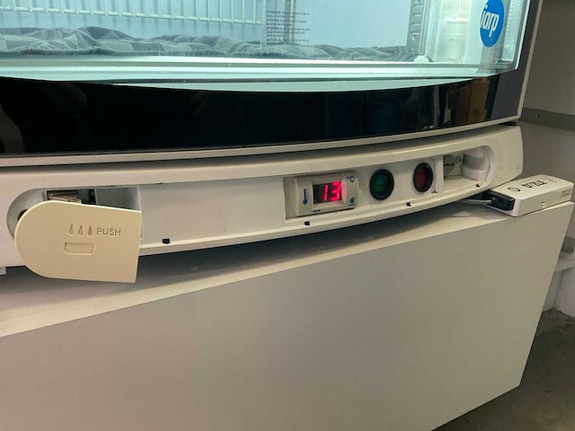 Iarp star 45 r display vriezer + bosch lade vriezer - afbeelding 10 van  12