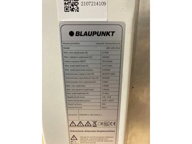 Ibc - monosol 355 os9-hc - set van 12 full black ibc (355 wp) zonnepanelen en 1 blaupunkt bps-v01-03.6 omvormer (1-fase) - afbeelding 8 van  8