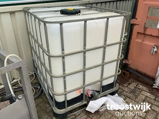 Ibc opslagtank - afbeelding 1 van  8