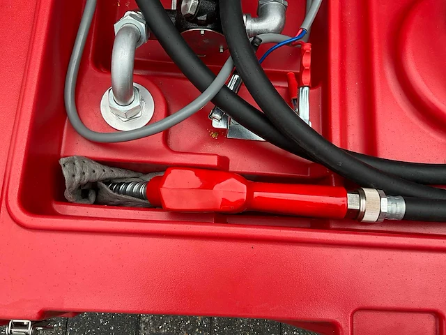 Ibc tank 450ltr. met brandstofpomp - afbeelding 2 van  12