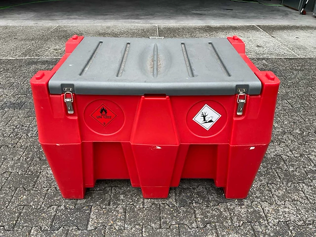 Ibc tank 450ltr. met brandstofpomp - afbeelding 6 van  12