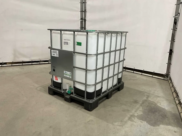 Ibc vat 1000 liter - afbeelding 1 van  5