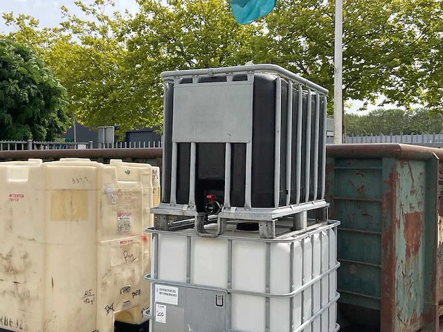 Ibc vat divers (3x) - afbeelding 4 van  5