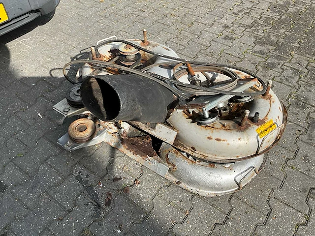 Ibea - vision - ride on lawn mower - 2006 - afbeelding 5 van  14