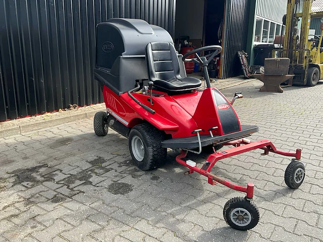 Ibea - vision - ride on lawn mower - 2006 - afbeelding 8 van  14