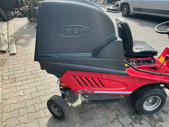 Ibea - vision - ride on lawn mower - 2006 - afbeelding 11 van  14