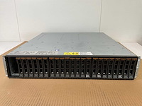 Ibm (24c) 21x 900 gb sas(huc109090css600) - 1x 900 gb sas(st900mm006) disk array enclosure - afbeelding 1 van  17