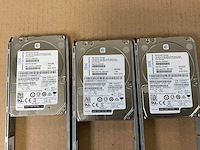 Ibm (24e) 10x 900 gb sas(st900mm0168) - 1x 900 gb sas(huc109090css600) - 6x 800 gb sas(st800fm0173) - 5x 800 gb sas(txa2d2) disk array enclosure - afbeelding 2 van  16