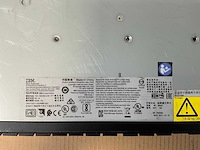 Ibm (24e) 10x 900 gb sas(st900mm0168) - 1x 900 gb sas(huc109090css600) - 6x 800 gb sas(st800fm0173) - 5x 800 gb sas(txa2d2) disk array enclosure - afbeelding 12 van  16