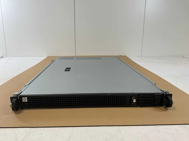 Icc r118i, xeon(r) w7-2495x, 4 x 32 gb ram, 4 x 1.9 tb ssd (ssdsc2kb019tz) main server chassis - afbeelding 1 van  8