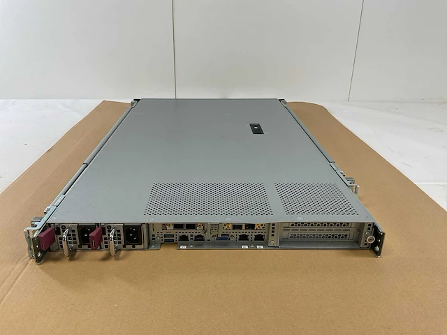 Icc r118i, xeon(r) w7-2495x, 4 x 32 gb ram, 4 x 1.9 tb ssd (ssdsc2kb019tz) main server chassis - afbeelding 3 van  8