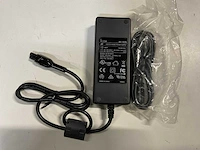Icom bc-157s voeding - afbeelding 2 van  3