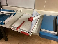 Ideal 1046 snijmachine - afbeelding 1 van  5