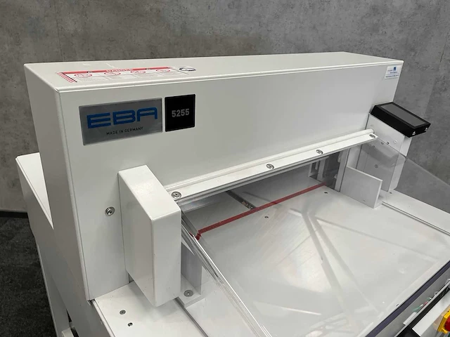 Ideal 5255 - stapelsnijmachine a3 - elektrisch met onderstel - easy-cut - afbeelding 8 van  12