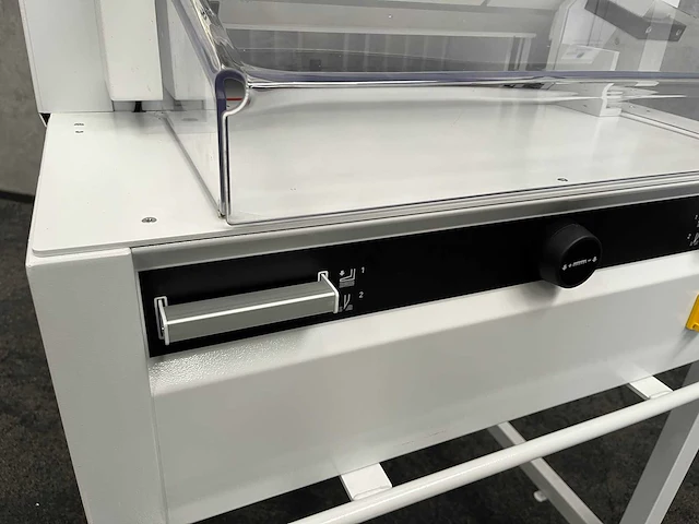 Ideal 5255 - stapelsnijmachine a3 - elektrisch met onderstel - easy-cut - afbeelding 9 van  12