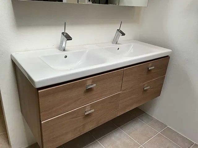 Ideal standard badkamermeubelset - afbeelding 3 van  10