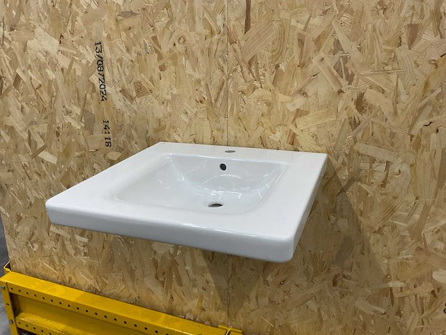 Ideal standard connect freedom wastafel met kraangat en overloop (3x) - afbeelding 7 van  9