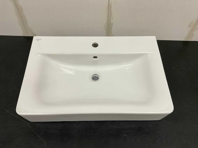 Ideal standard connect wastafel - afbeelding 1 van  2