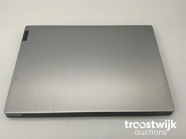 Ideapad 3 15iil05 15.6”, core(tm) i5 10th gen, 8 gb ram, 512 gb ssd laptop - afbeelding 5 van  6