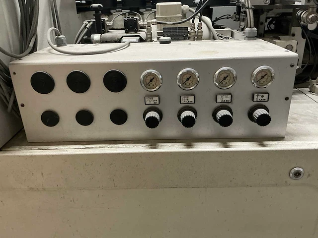 Idm kantenlijmmachine activa/1-78 - afbeelding 11 van  55