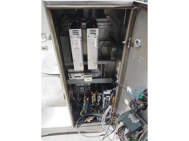 Idm - afbeelding 10 van  10