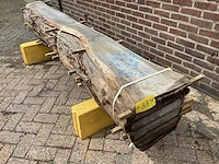Iep - 2018 gezaagd 380 x 390 x 2580 mm - schaaldeel (6x) - afbeelding 1 van  6