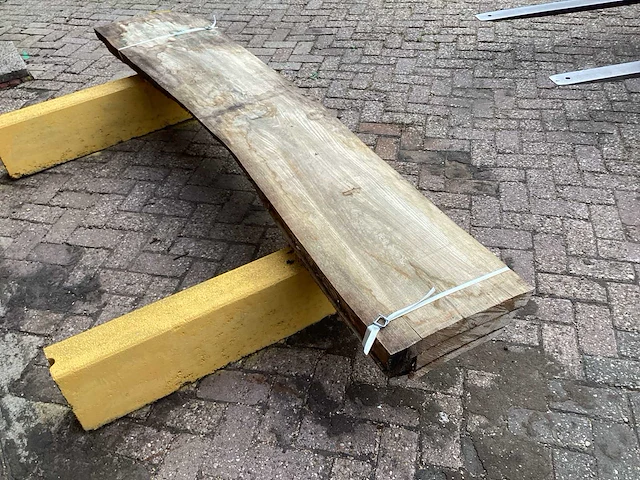 Iepen - 2018 gezaagd 140 x 500 x 2470 mm - schaaldeel (3x) - afbeelding 5 van  6