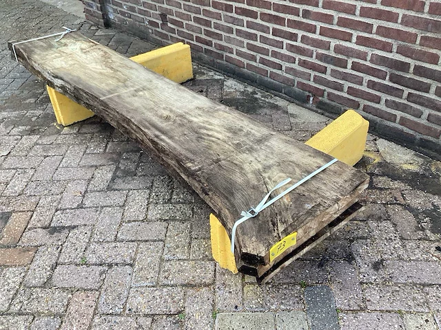 Iepen - 2018 gezaagd 150 x 540 x 2380 mm - schaaldeel (3x) - afbeelding 1 van  6