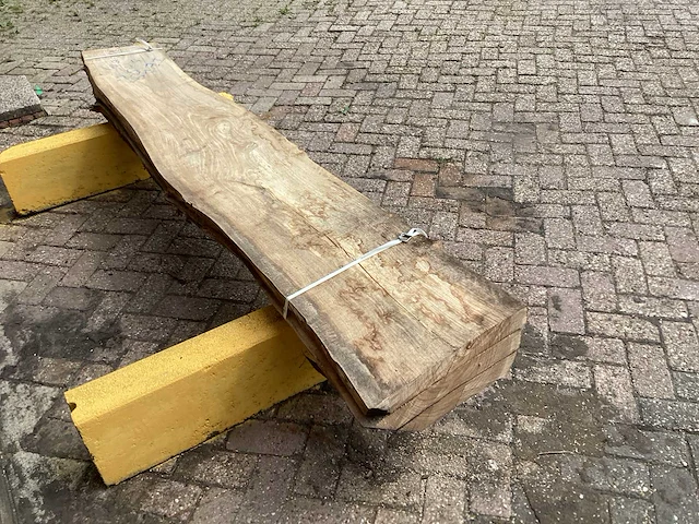 Iepen - 2018 gezaagd 200 x 440 x 2440 mm - schaaldeel (3x) - afbeelding 5 van  6