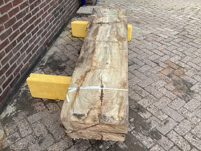 Iepen - 2020 gezaagd 160 x 570 x 2400 mm - schaaldeel (2x) - afbeelding 4 van  6