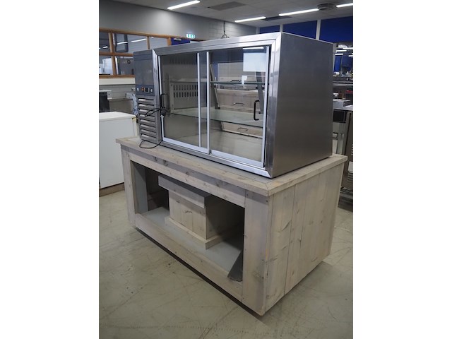 Ifo - afbeelding 4 van  9