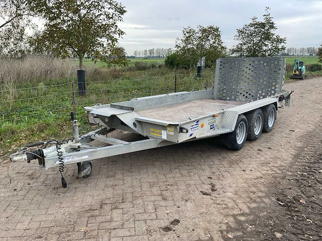 Ifor williams aanhangwagen - afbeelding 1 van  13