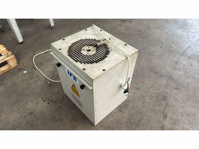 Ifs fev1000 elektrostatisch afzuigfilter - afbeelding 1 van  3