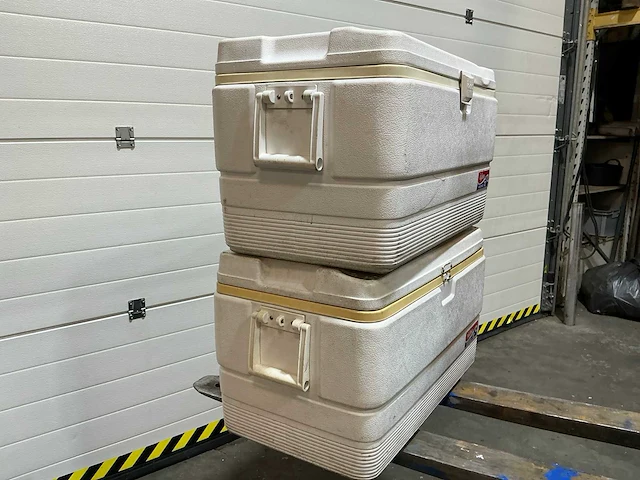 Igloo marine 72 koelbox (2x) - afbeelding 2 van  7
