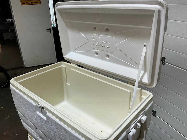 Igloo marine 72 koelbox (2x) - afbeelding 5 van  7