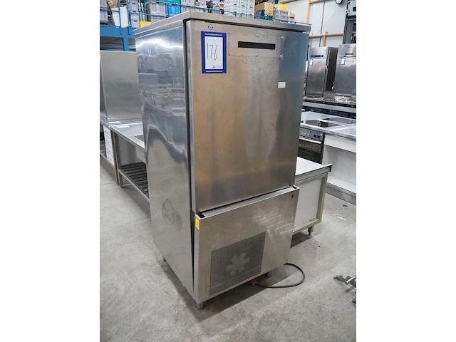 Iglu cold systems s.r.l. - afbeelding 1 van  7