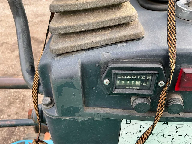 Ihi 12nx minigraafmachine - afbeelding 18 van  31