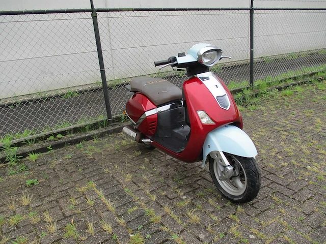 Iico - snorscooter - florence - scooter - afbeelding 4 van  9