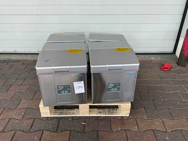Ijsblokjesmachine (3x) - afbeelding 3 van  7