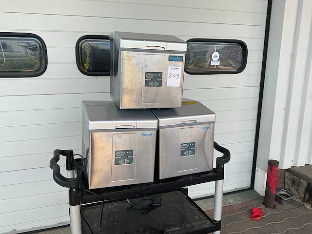 Ijsblokjesmachine (3x) - afbeelding 1 van  7