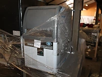 Ijsblokjesmachine scottsman ac46. afmeting 39 x 60 x64 cm. - afbeelding 1 van  2