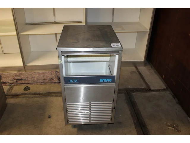 Ijsblokjesmachine simag sd60. afmeting 49 x 59 x 96 cm. - afbeelding 2 van  2