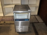 Ijsblokjesmachine simag sd60. afmeting 49 x 59 x 96 cm. - afbeelding 2 van  2