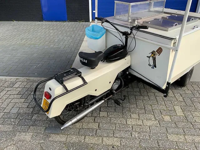 Ijscowagen - afbeelding 13 van  16