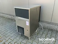 Ijsflaker - afbeelding 2 van  7