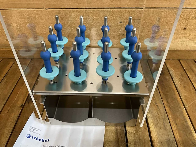 Ijshoorntjes houder rvs/plexiglas - afbeelding 3 van  9
