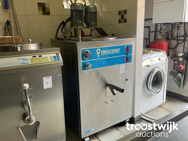 Ijsmeng-/pasteurisatiemachine - afbeelding 1 van  13