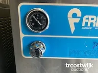 Ijsmeng-/pasteurisatiemachine - afbeelding 12 van  13