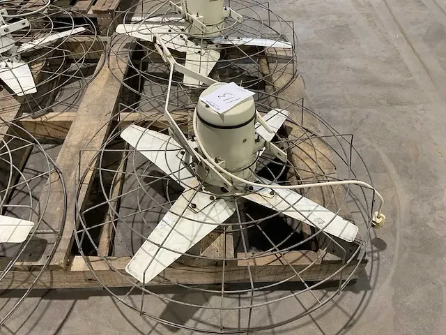Ijsselmuiden y12 ventilator (2x) - afbeelding 2 van  4